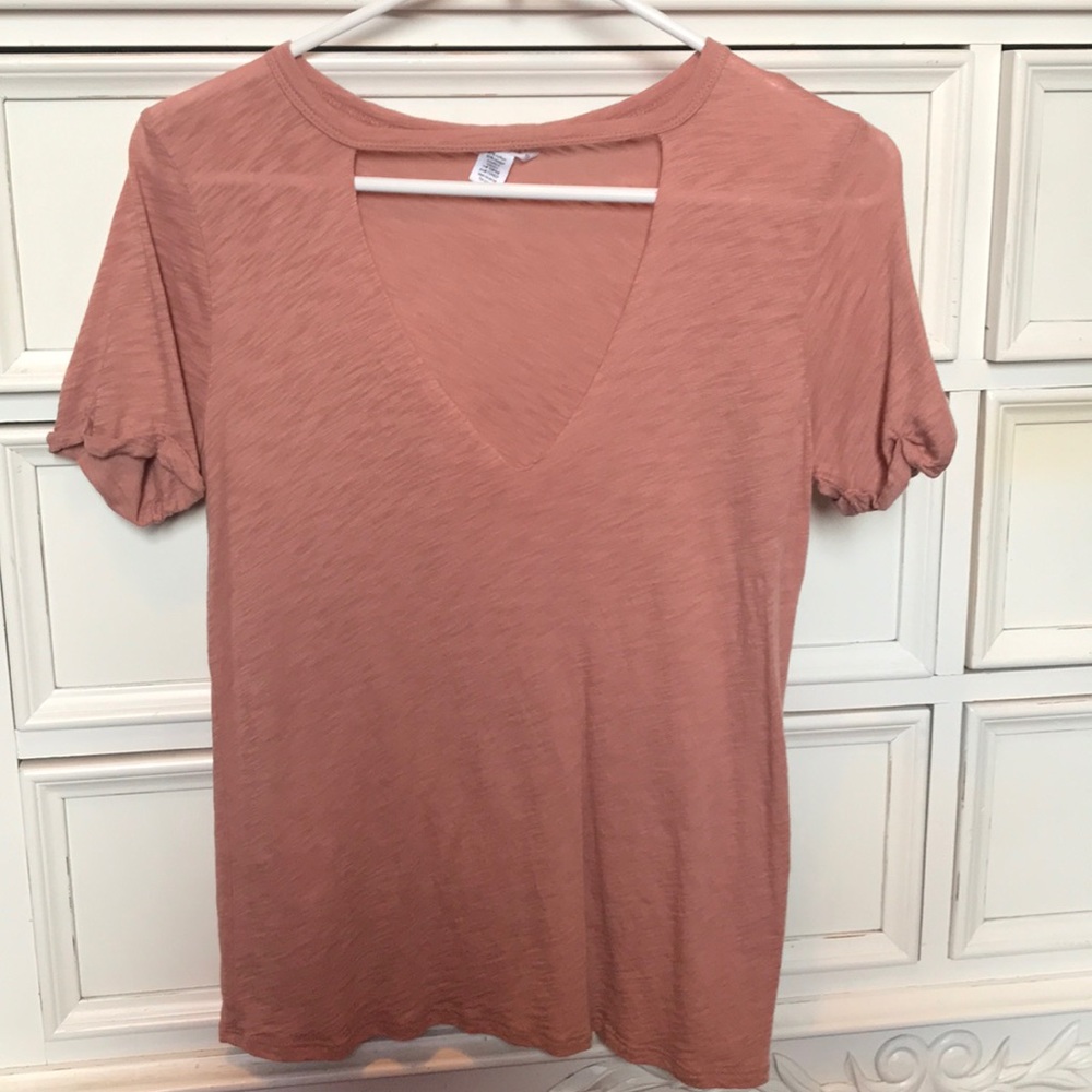 Short sleeve shirt in black and pink